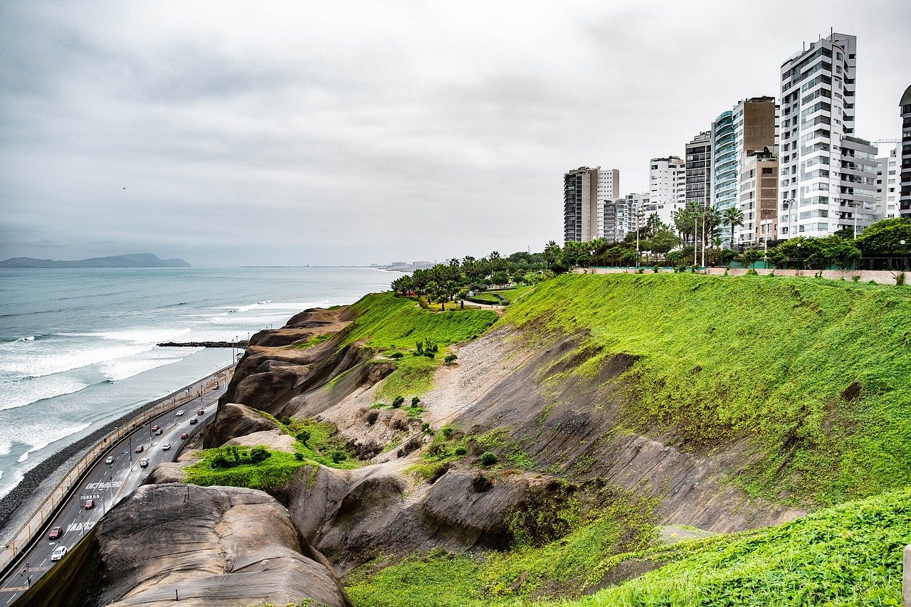 lima, peru, sea